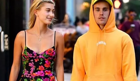 海莉将婚后姓名海莉比伯注册商标，就在赛琳娜